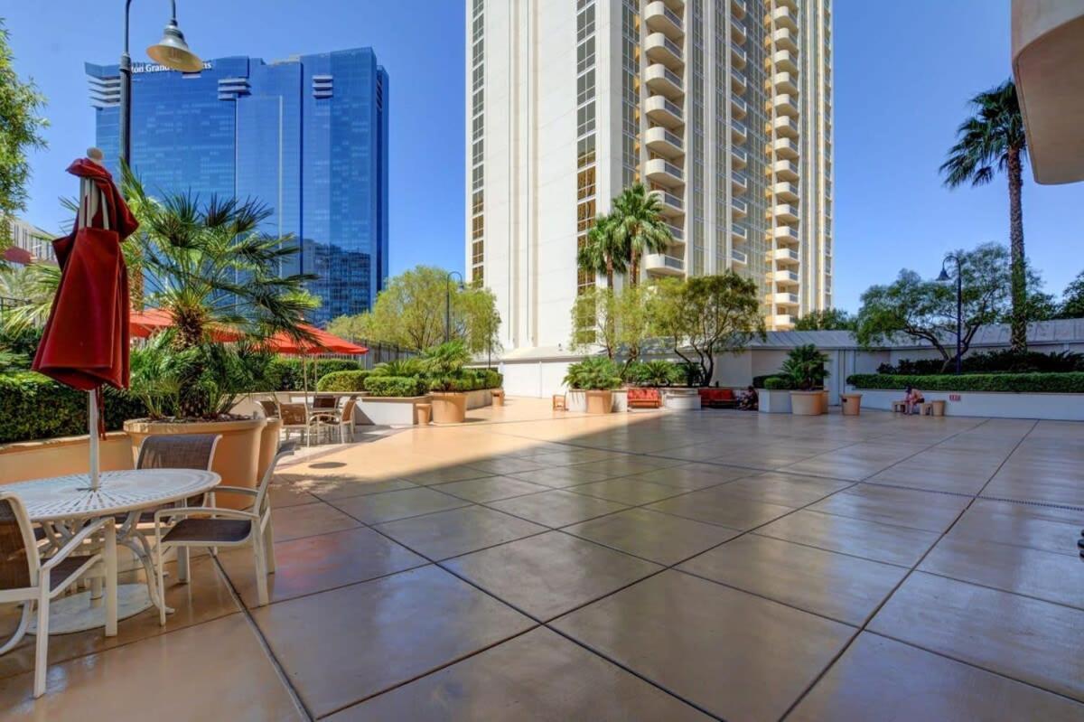 Mgm Signature 02-704 Jacuzzi Studio Las Vegas Exterior photo